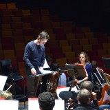 Free professional pictures: Fabien Lévy in a rehearsal with Orchestre National de France.